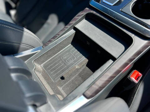 2021 Audi Q8 quattro Premium 55 TFSI