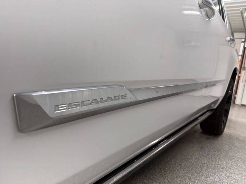 2016 Cadillac Escalade ESV Platinum