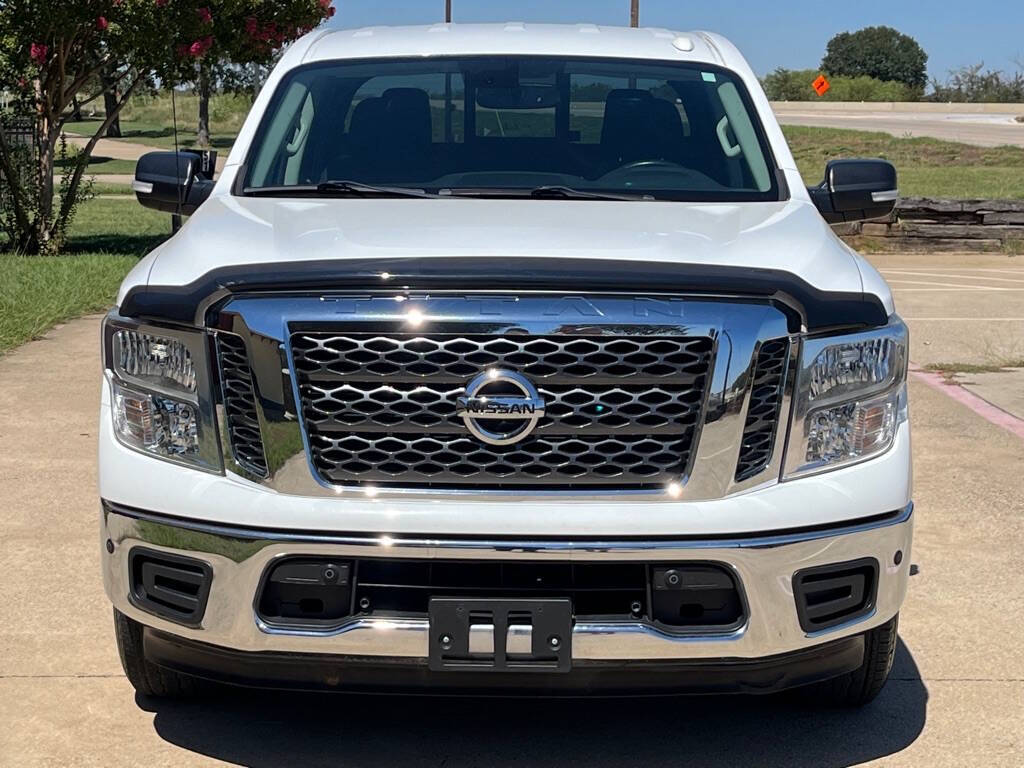 2018 Nissan Titan for sale at BANKERS AUTOS in Denton, TX