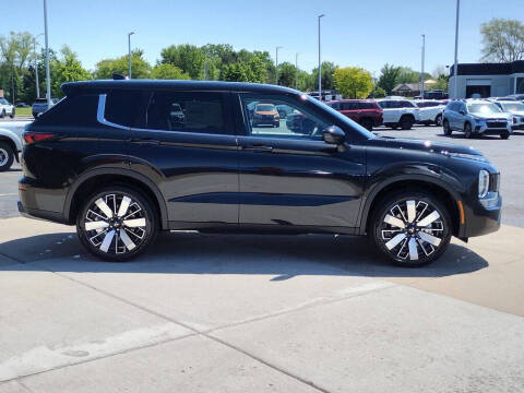 2026 Mitsubishi Outlander SE