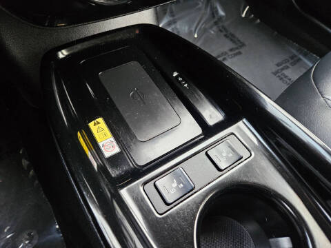 2020 Toyota Prius XLE