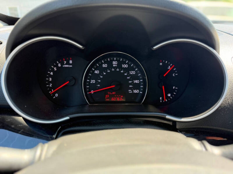 2015 Kia Sorento LX