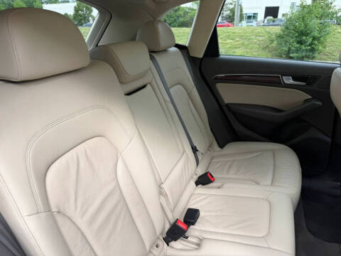 2015 Audi Q5 2.0T quattro Premium Plus