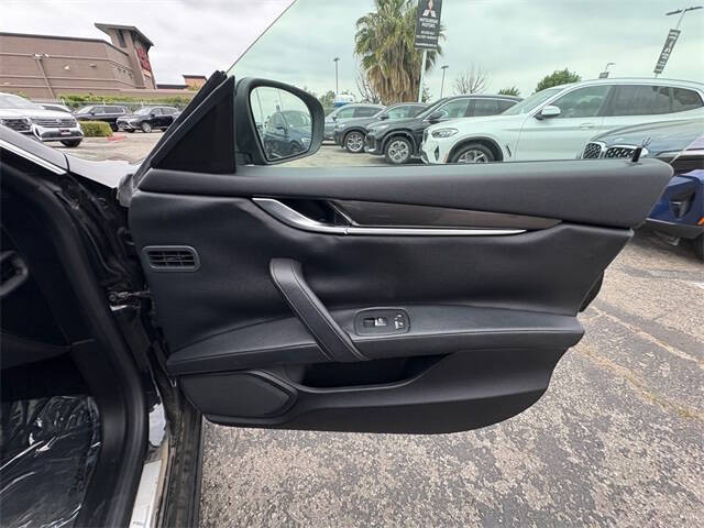 2019 Maserati Ghibli