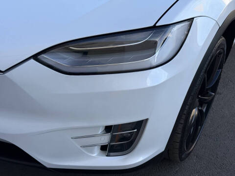 2020 Tesla Model X Long Range Plus