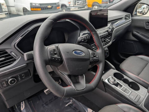 2023 Ford Escape Hybrid ST-Line Select