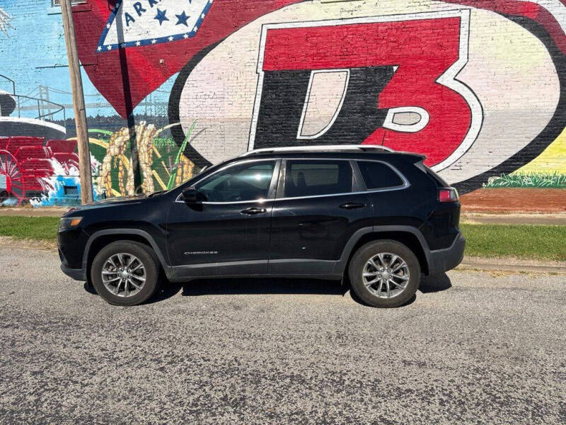 2019 Jeep Cherokee Latitude Plus
