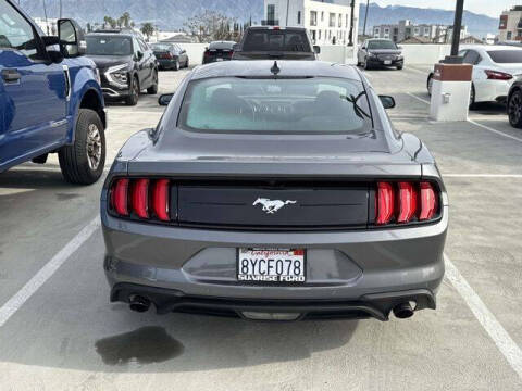 2021 Ford Mustang EcoBoost