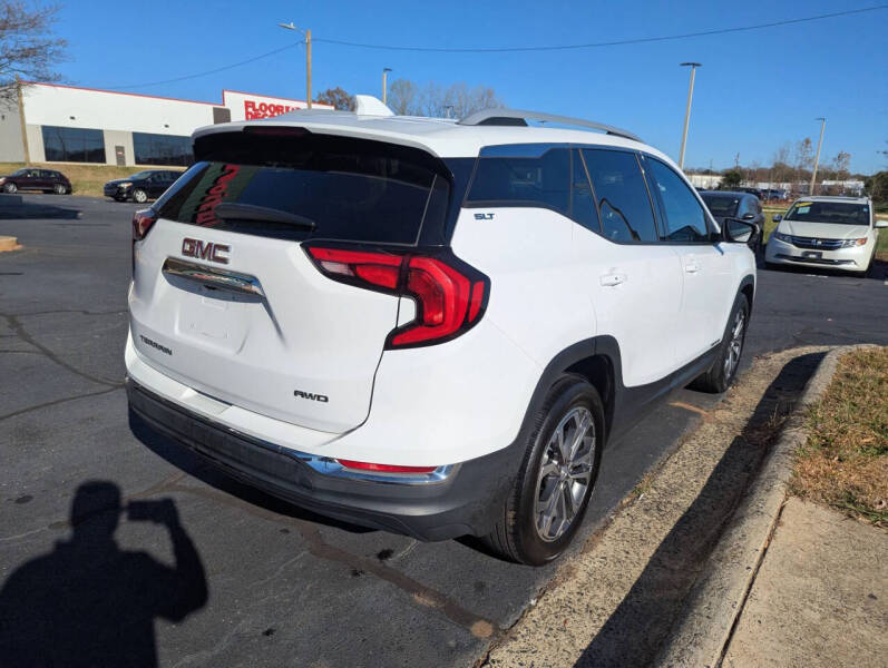 2021 GMC Terrain SLT