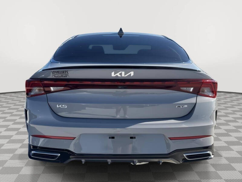 2023 Kia K5