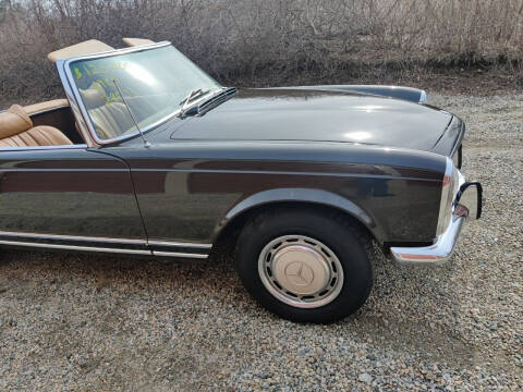 1969 Mercedes-Benz 280-Class