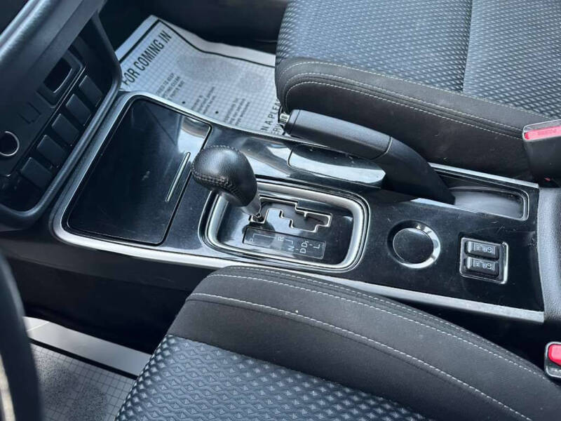 2017 Mitsubishi Outlander SE