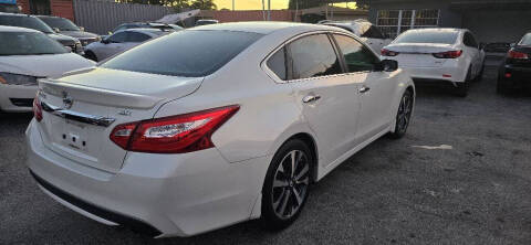 2016 Nissan Altima 2.5 SR