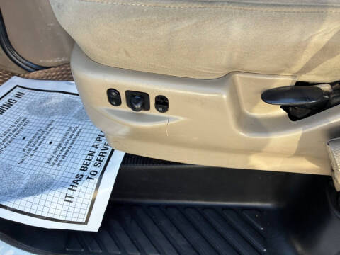 2003 Ford E-Series E-350 SD XLT