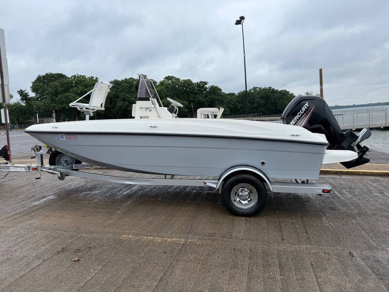 2019 Bayliner Element F18