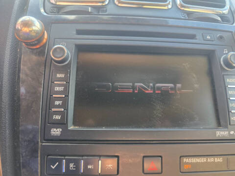 2012 GMC Acadia Denali