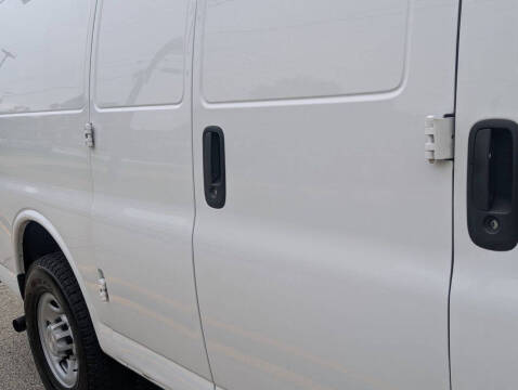 2019 Chevrolet Express 2500