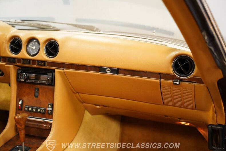 1986 Mercedes-Benz 560-Class 560 SL