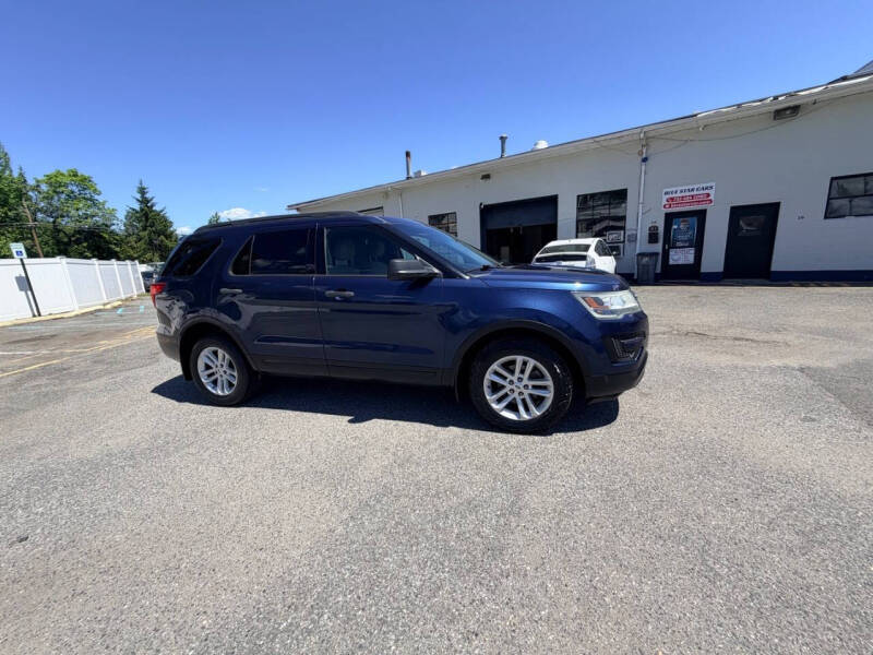 2016 Ford Explorer