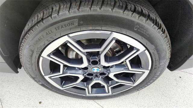 2025 BMW X2 xDrive28i