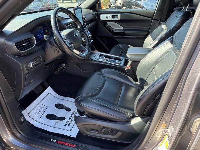 2021 Ford Explorer ST