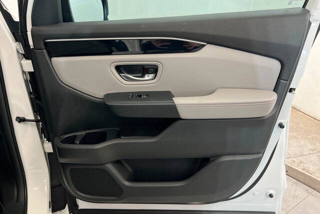 2025 Honda Pilot Touring