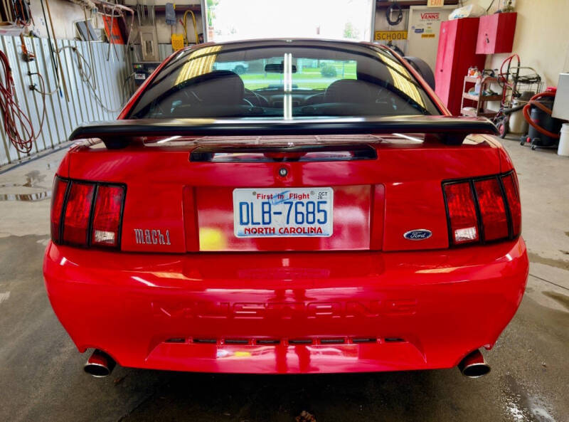 2004 Ford Mustang Mach 1 Premium