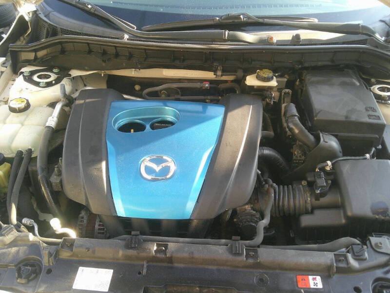 2013 Mazda MAZDA3 i Sport