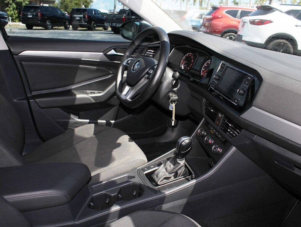 2021 VOLKSWAGEN Jetta Sedan - $20,000