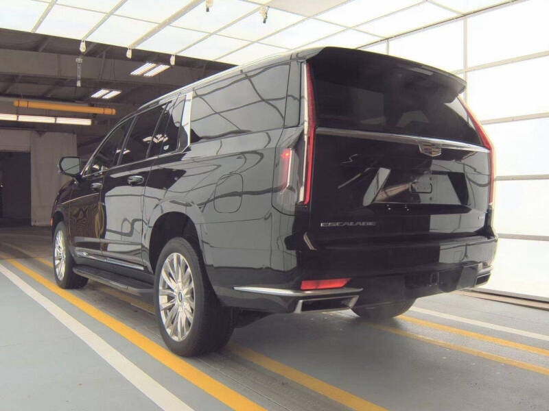 2023 Cadillac Escalade ESV Premium Luxury