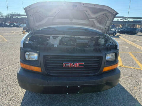 2017 GMC Savana 3500