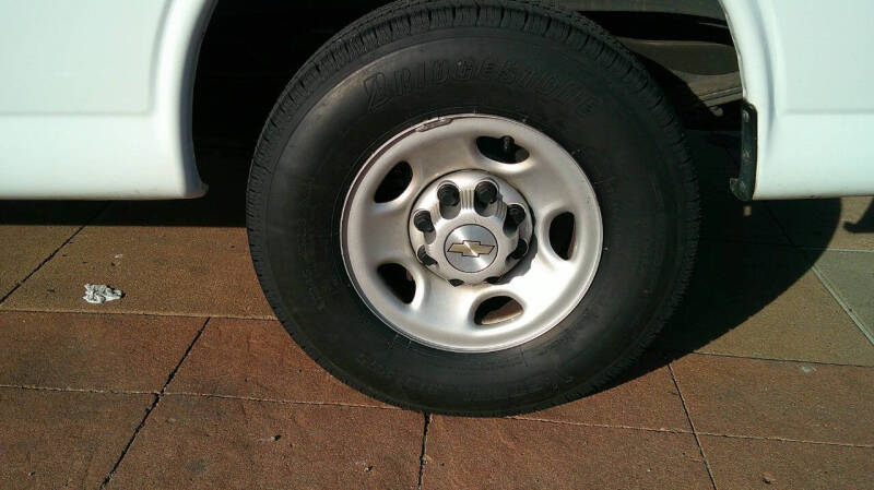 2022 Chevrolet Express 2500