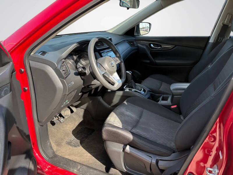 2017 Nissan Rogue S