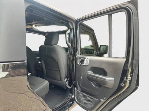 2021 Jeep Gladiator Willys