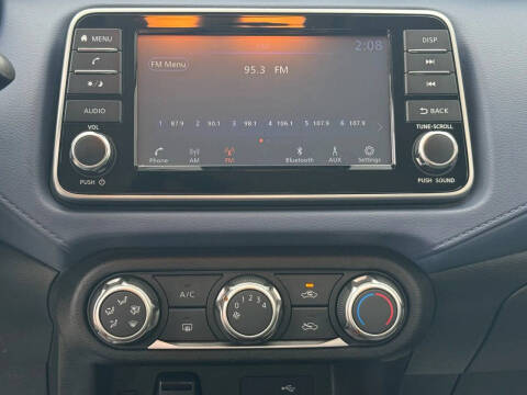 2023 Nissan Versa SV