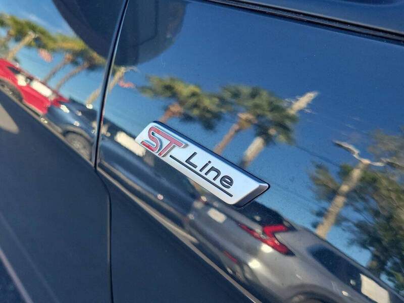 2021 Ford Edge ST-Line