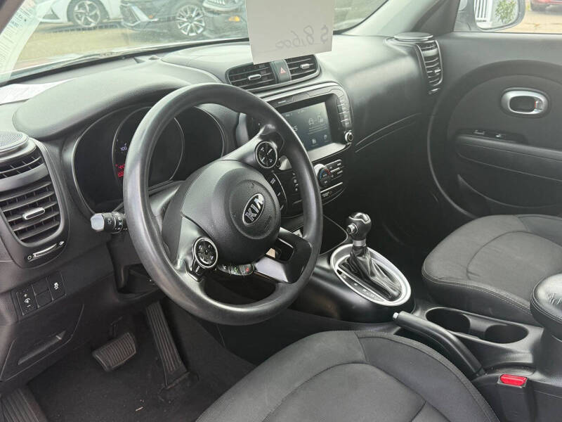 2018 Kia Soul +