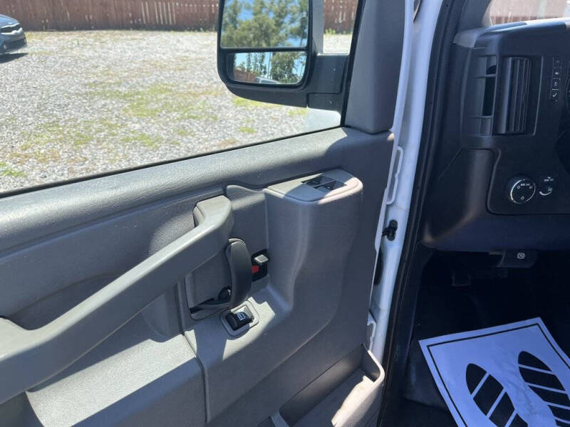 2018 Chevrolet Express 2500