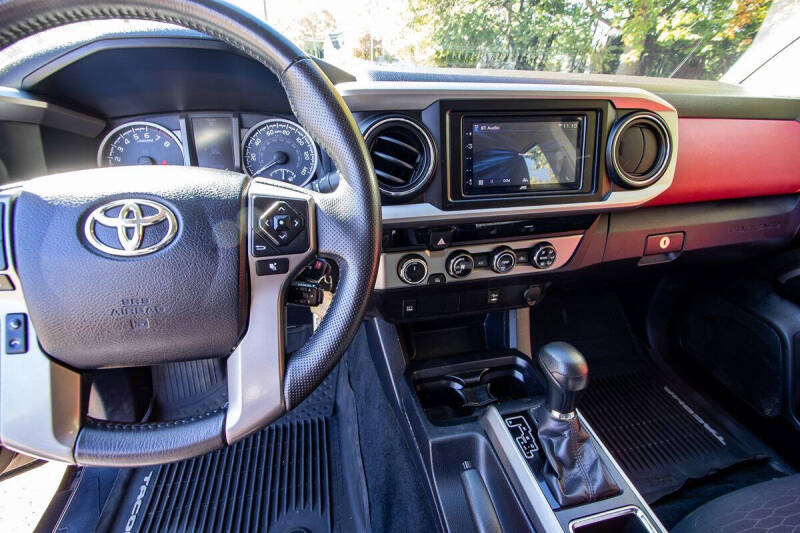 2016 Toyota Tacoma SR5 V6