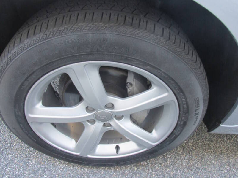 2017 Audi Q5 2.0T quattro Premium Plus