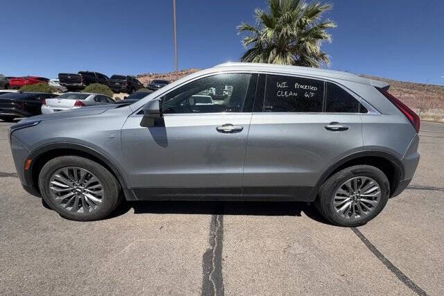 2025 Cadillac XT4 Premium Luxury