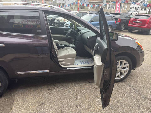 2012 Nissan Rogue S