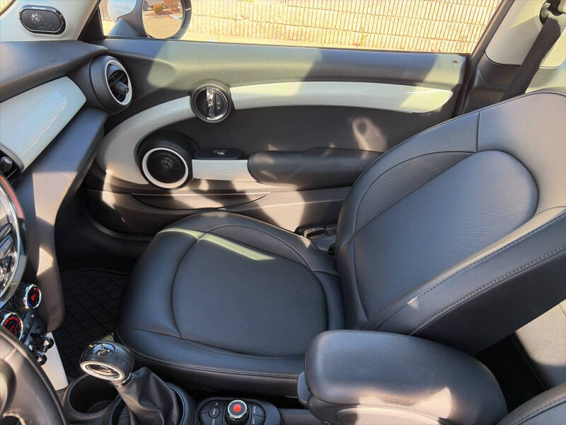 2018 MINI Hardtop 2 Door Cooper