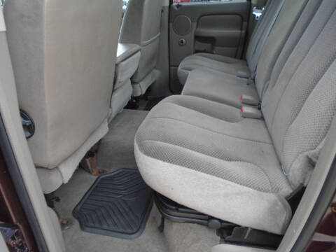 2004 Dodge Ram 1500 SLT