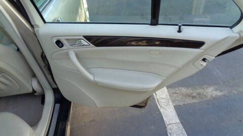 2005 Mercedes-Benz C-Class C 320