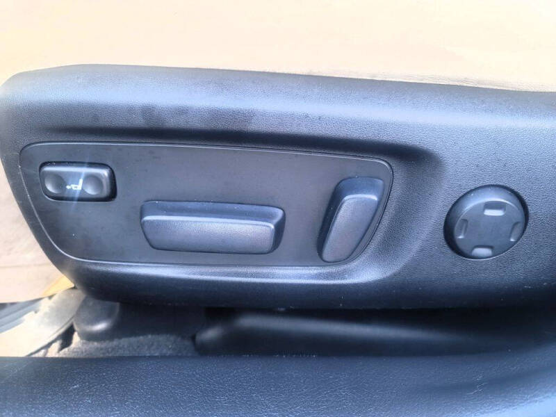 2013 Toyota Avalon