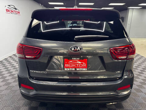 2020 Kia Sorento LX V6