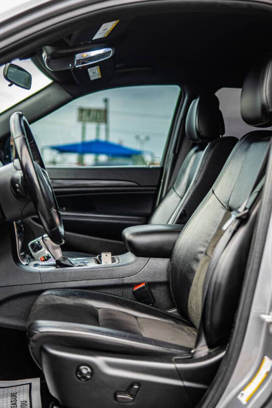 2021 Jeep Grand Cherokee Laredo E