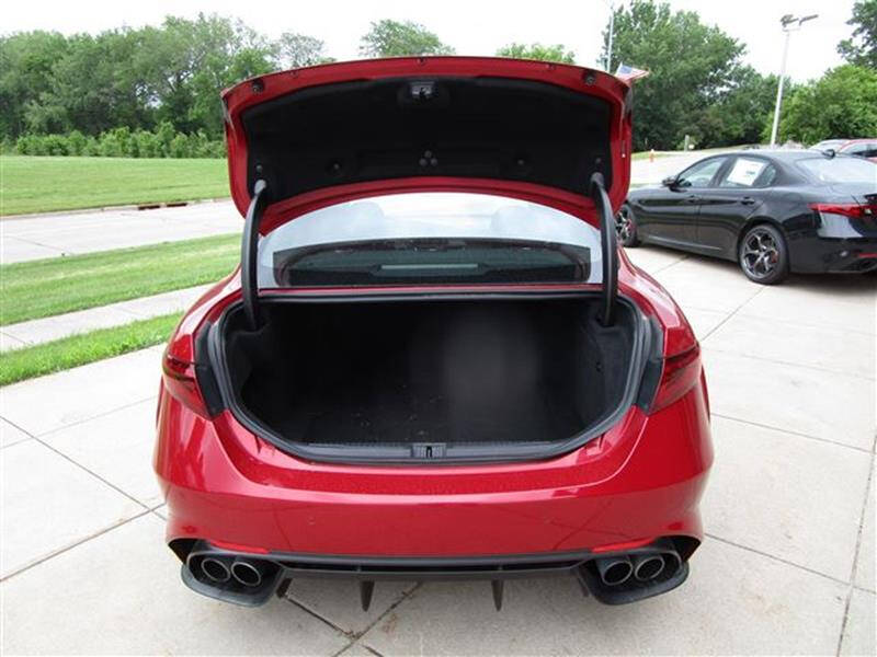 2018 Alfa Romeo Giulia Quadrifoglio