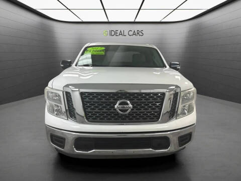 2017 Nissan Titan